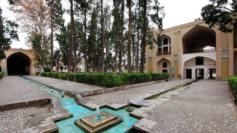 fin garden iranian garden element with a lot of fountain in kashan